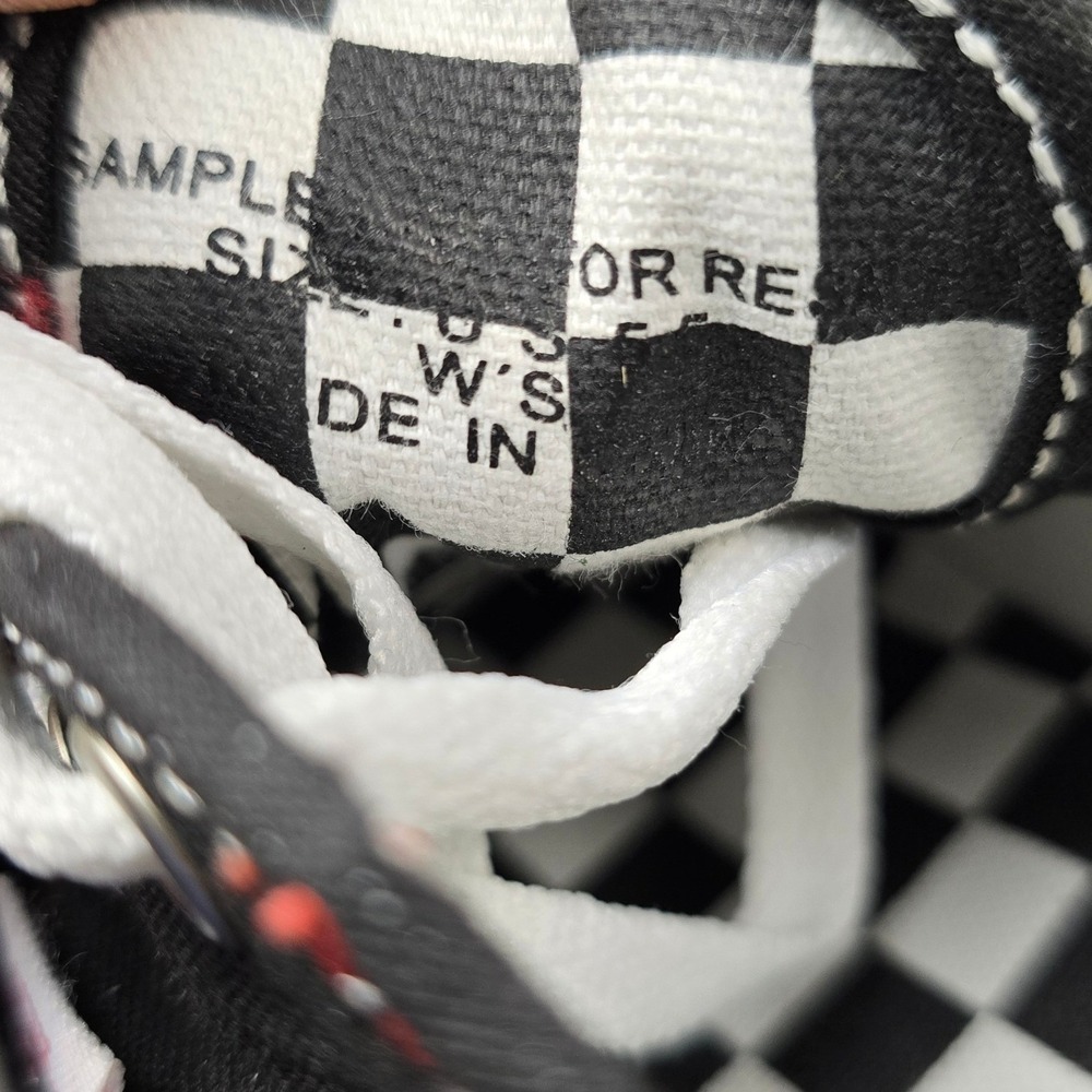 Vans‎ Authentic Black Canvas Low Top Sneakers Red Contrast Stitch Mens 5.5 / W 7 - Picture 5 of 15